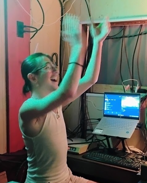 Saturday night karaoke host at Casey’s Toledo